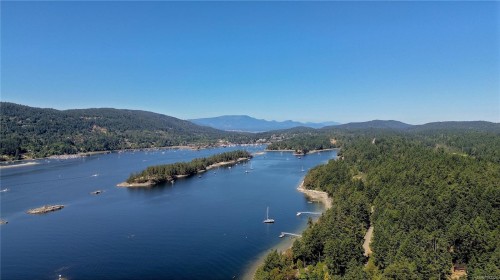 240 Old Scott Rd, Salt Spring, BC 