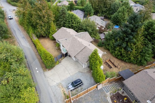1738 Martini Way, Qualicum Beach, BC 