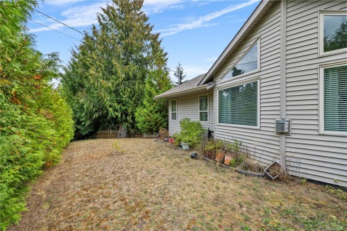 1738 Martini Way, Qualicum Beach, BC 