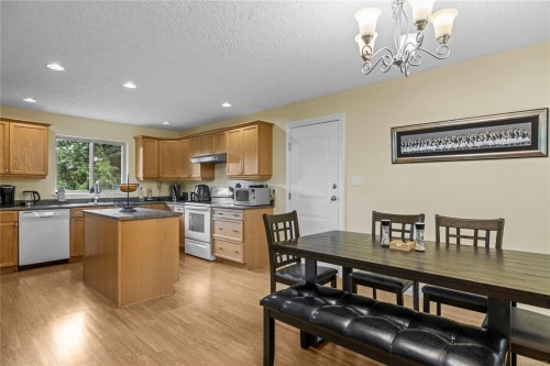 1738 Martini Way, Qualicum Beach, BC 