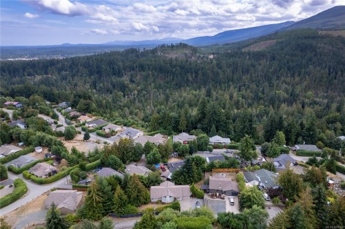 1738 Martini Way, Qualicum Beach, BC 