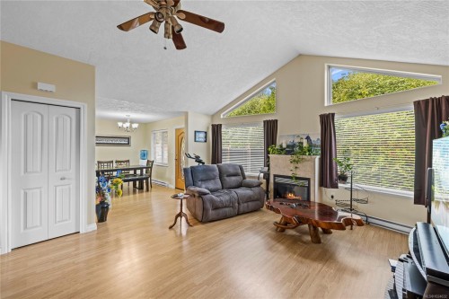 1738 Martini Way, Qualicum Beach, BC 