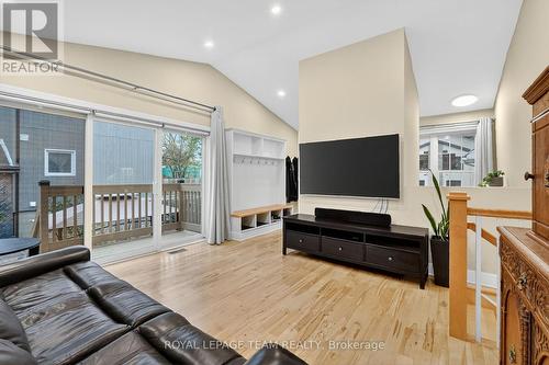 309 Elmgrove Avenue, Ottawa, ON - Indoor