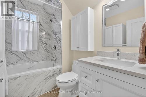 309 Elmgrove Avenue, Ottawa, ON - Indoor Photo Showing Bathroom