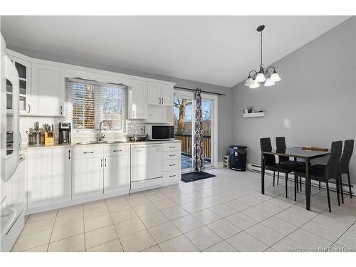 331 Thomas St, Dieppe, NB 