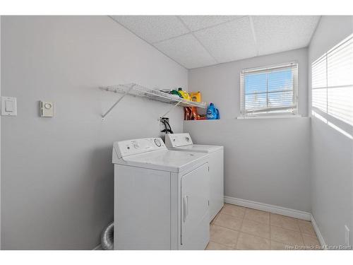 331 Thomas St, Dieppe, NB 