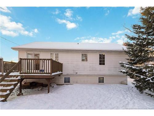 331 Thomas St, Dieppe, NB 