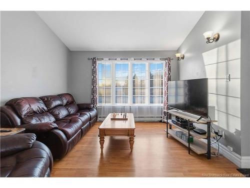 331 Thomas St, Dieppe, NB 