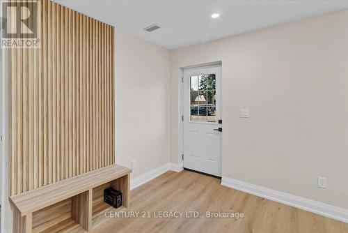 Entrance - 2027 Churchill Avenue, Burlington, ON - Indoor Photo Showing Other Room