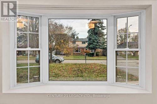 2027 Churchill Avenue, Burlington, ON -  Photo Showing Other Room