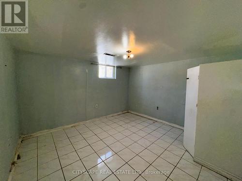 Basement Bedroom #2 - 3651 Brandon Gate Drive, Mississauga, ON - Indoor