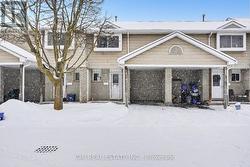 12 - 125 SEKURA CRESCENT  Cambridge, ON N1R 8B4