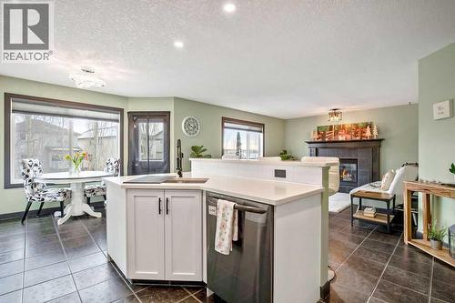 6 Westmount Circle, Okotoks, AB - Indoor