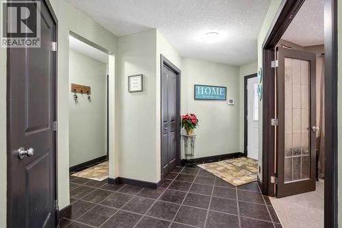 6 Westmount Circle, Okotoks, AB - Indoor Photo Showing Other Room