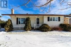 25 Birch Hill  Pouch Cove, NL A0A 3L0