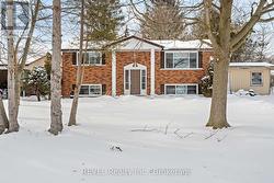 747 PARKDALE AVENUE  Fort Erie (Ridgeway), ON L2A 5B7