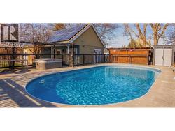 410 Upper Bench Road N  Penticton, BC V2A 8T4