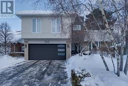 365 LYNN PLACE  Oakville, ON L6H 2C5