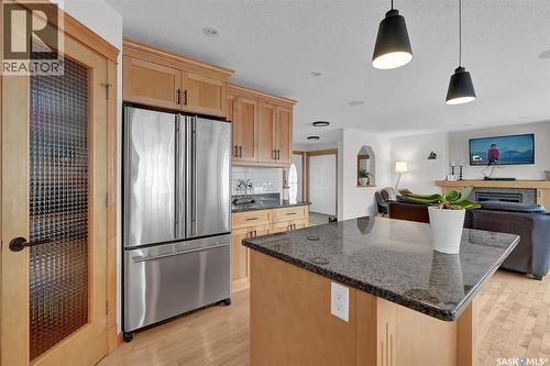 8014 Links Way, Regina, SK - Indoor Photo Showing Kitchen