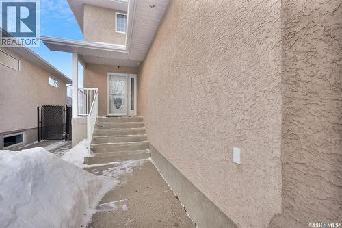 8014 Links Way, Regina, SK - Outdoor
