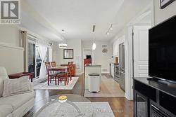 Bright open concept - 