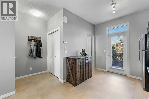 68 New Brighton Point Se, Calgary, AB - Indoor Photo Showing Other Room