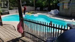 1168 CANTERBURY ROAD  Mississauga, ON L5G 4A2