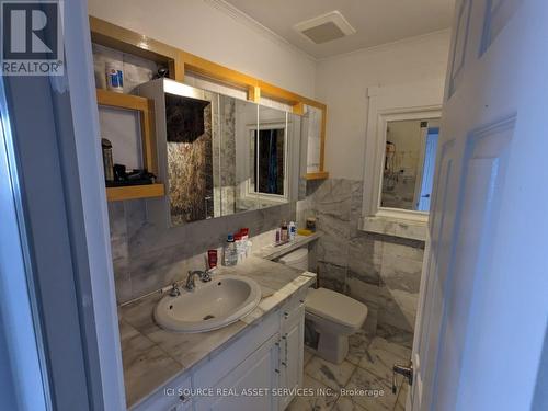 1168 Canterbury Road, Mississauga, ON - Indoor Photo Showing Bathroom