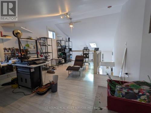 1168 Canterbury Road, Mississauga, ON - Indoor Photo Showing Other Room