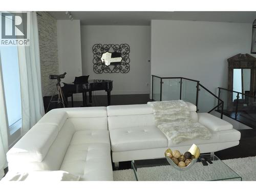 1843 Diamond View Drive, West Kelowna, BC - Indoor