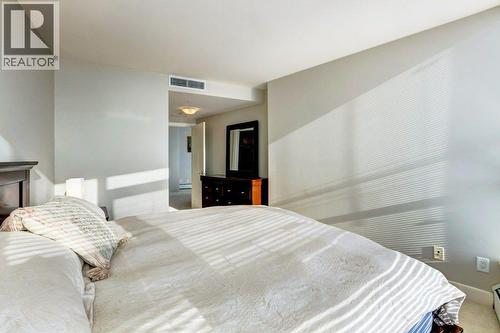 602, 99 Spruce Place Sw, Calgary, AB - Indoor Photo Showing Bedroom