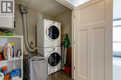 Upper level laundry - 602, 99 Spruce Place Sw, Calgary, AB - Indoor Photo Showing Laundry Room