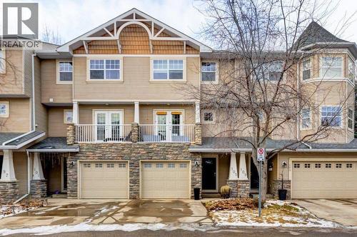 105 Inglewood Grove SE  Calgary, AB T2G 5R4