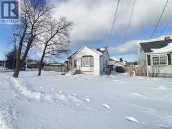 411-413 HIGHWAY 8  Stoney Creek, ON L8G 1G1