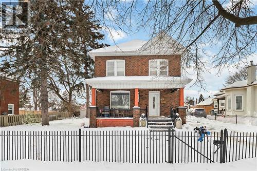 45 BRIGHTON Avenue  Brantford, ON N3S 1V8