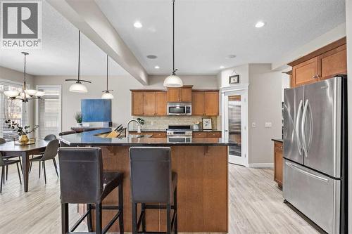 202 Royal Oak Heath Nw, Calgary, AB - Indoor Photo Showing Kitchen