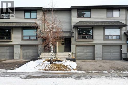43, 5019 46 Avenue SW  Calgary, AB T3E 6R1