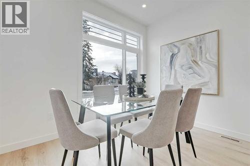 2, 828 8 Avenue Ne, Calgary, AB - Indoor Photo Showing Dining Room