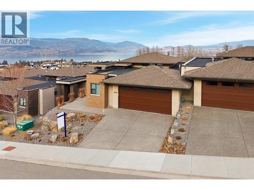 Welcome to Kelowna’s Upper Mission, where this 2020-built ½ duplex pairs easy living with gorgeous Okanagan Lake views from both the main level & the walk-out lower level - 468 Sparrow Hawk Court, Kelowna, BC - Outdoor