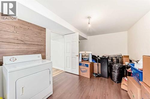 294 Elgin View Se, Calgary, AB - Indoor Photo Showing Laundry Room