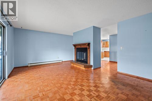 220 Prior Road S Unit# 14, Kelowna, BC - Indoor With Fireplace