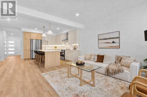 714 Tailslide Private, Ottawa, ON - Indoor Photo Showing Living Room