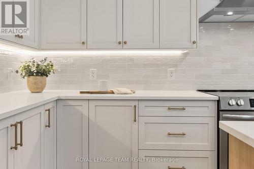 714 Tailslide Private, Ottawa, ON - Indoor Photo Showing Kitchen