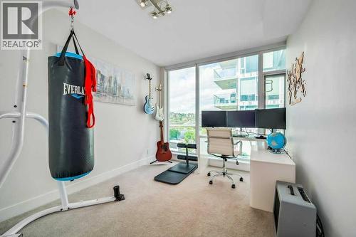 410, 560 6 Avenue Se, Calgary, AB - Indoor Photo Showing Office