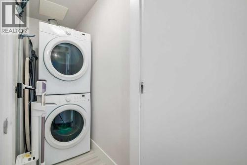 410, 560 6 Avenue Se, Calgary, AB - Indoor Photo Showing Laundry Room