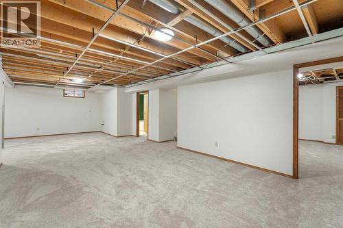 987 Berkley Drive Nw, Calgary, AB - Indoor Photo Showing Basement
