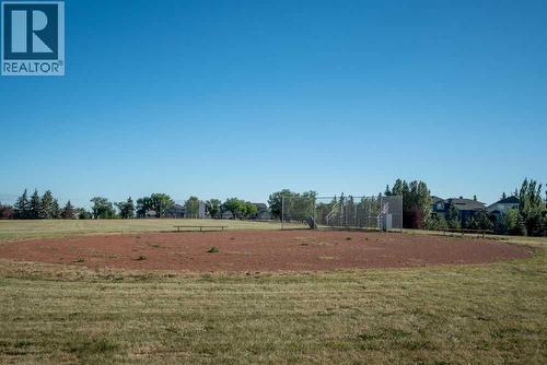 soccer and baseball fields nearby - 987 Berkley Drive Nw, Calgary, AB - Outdoor With View