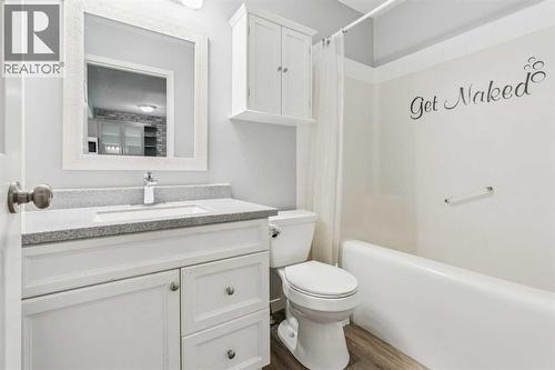 1005 Eagleview Place Nw, High River, AB - Indoor Photo Showing Bathroom