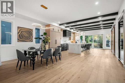 1415 24 Street Sw, Calgary, AB - Indoor Photo Showing Dining Room