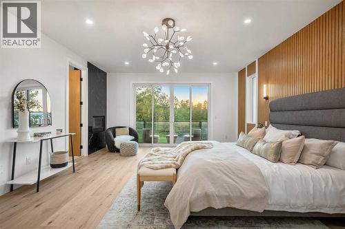 1415 24 Street Sw, Calgary, AB - Indoor Photo Showing Bedroom
